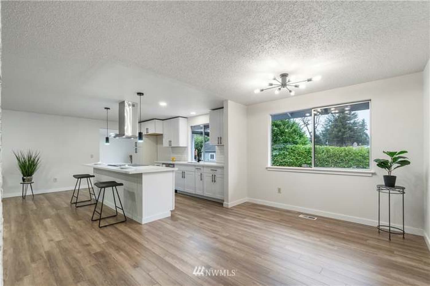 Open kitchen and dining area